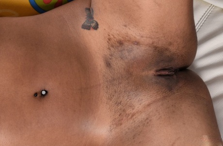 sorpresa con los ojos vendados caliente hermosa foto