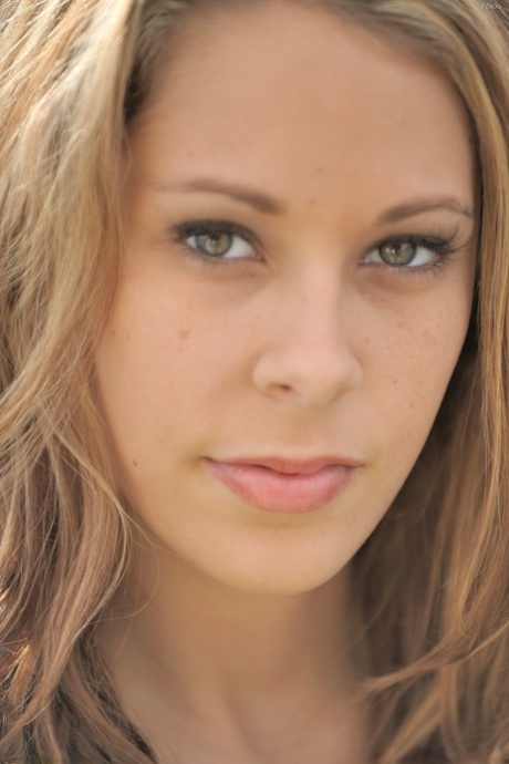 lápiz labial desnudos perfectos galería