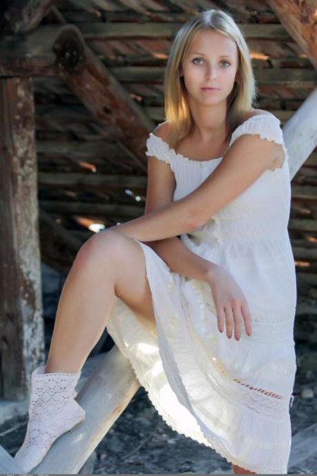 ragazza bionda bello sexy foto
