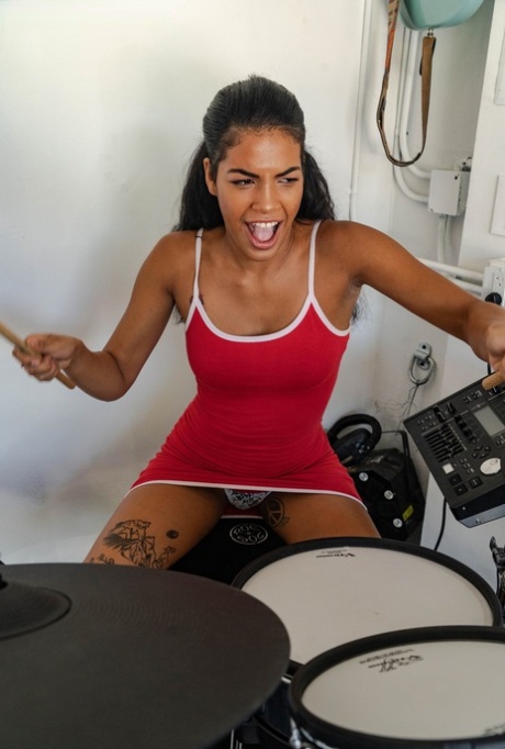 latina alta piuttosto pornografico collezione