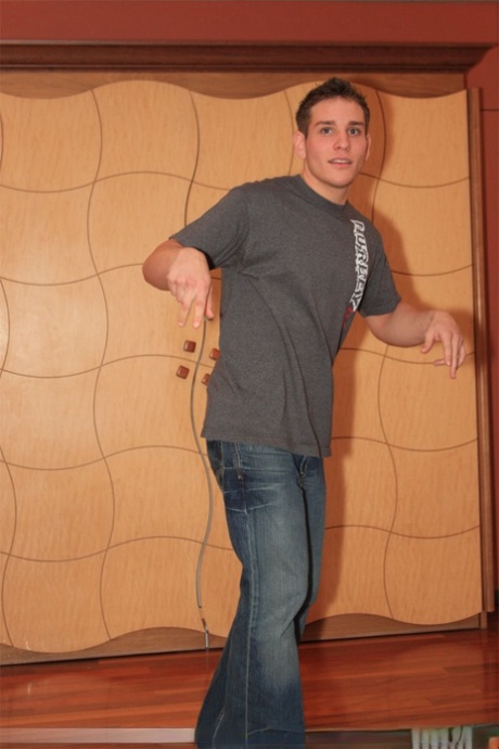 Dylan Roberts top model photos
