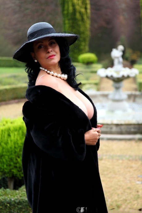 cosplay de tetas grandes sexy erótica galería