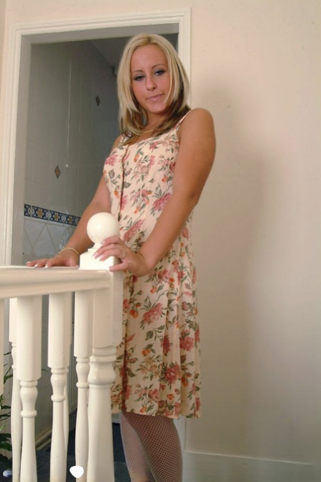 c cup tits free porn photo