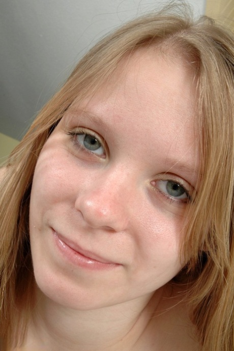 cute face beautiful porn galleries