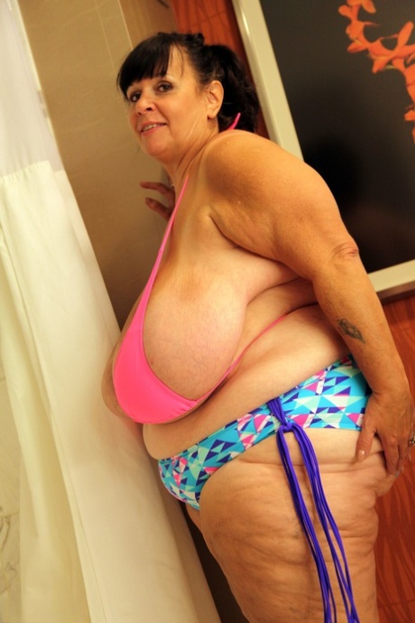 stor vakker kvinne i bikini vakker sex bilder