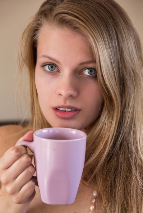 Sophie Sparks pornstar nude image