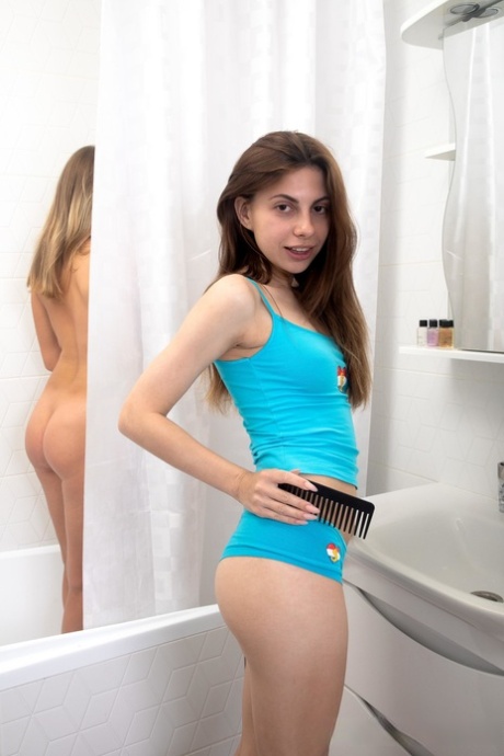 Dayana Kamil star sexy archive