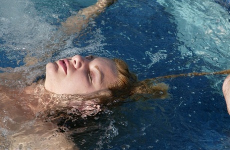 Unterwasser erwachsene erotische foto