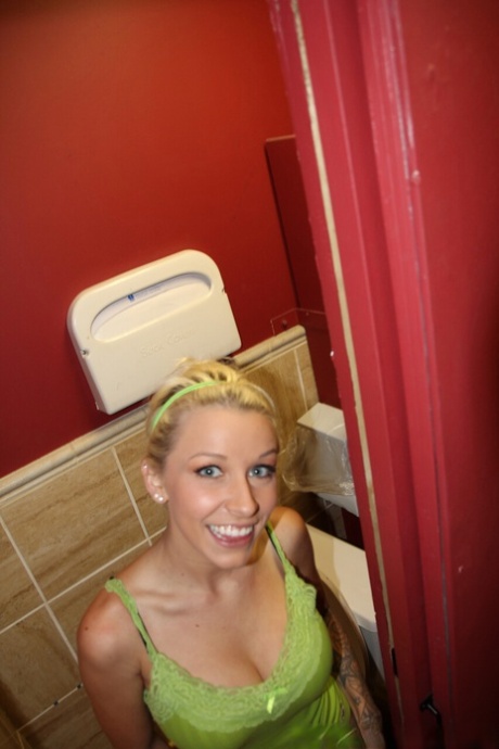 Tiffany Brookes model free img