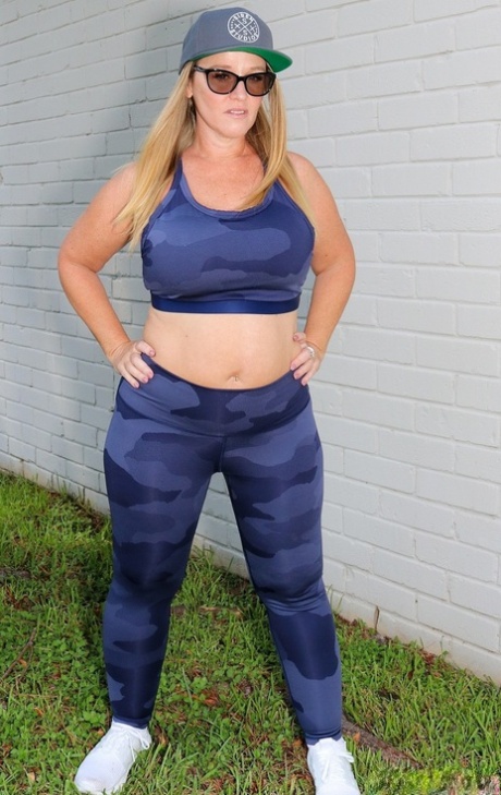 pantalones de yoga regordetes hd caliente imágenes