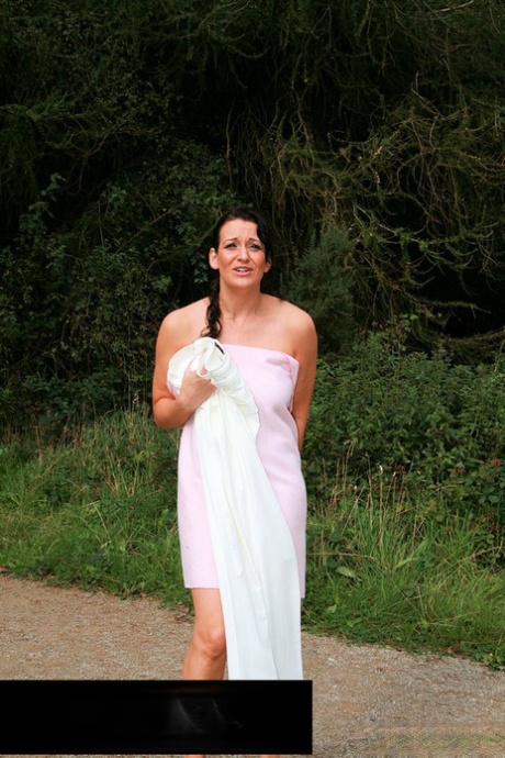 milf outdoor porn archive