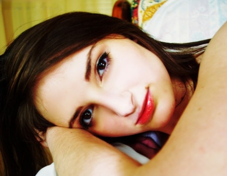 Luci Lovett actress photos