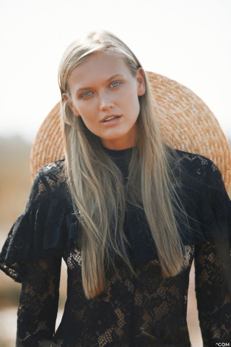 Dasha model beautiful img