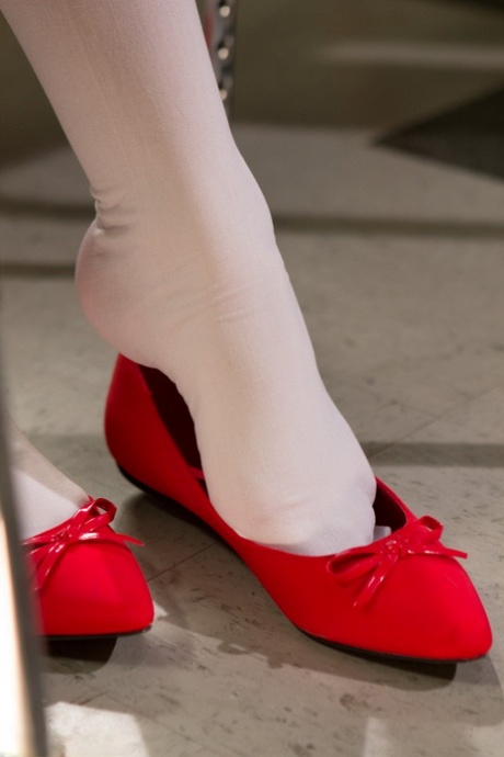 Oberschenkelhohe Socken xxx nacktheit galerien