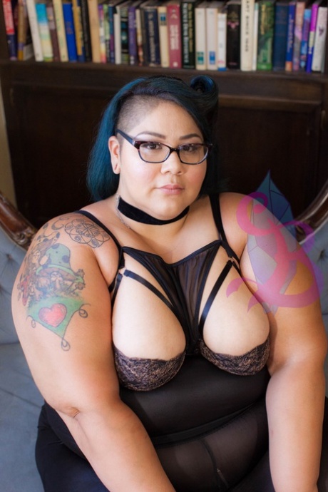 Crystal Blue pornographic model images