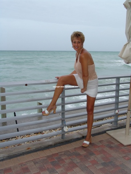 granny beach sex galleries