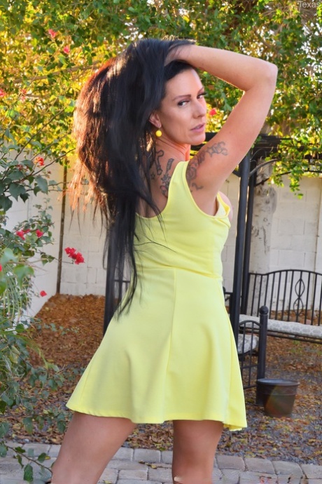 Texas Patti model top photo