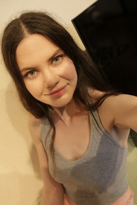 Tina Grey star img