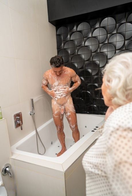 ducha madura gratis xxx galerías