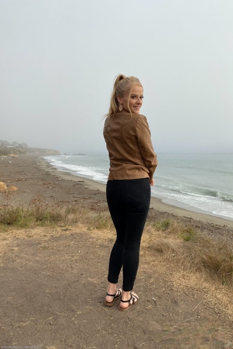 teenager udendørs xxx sexet billede