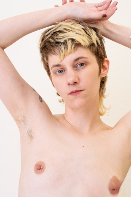 short hair skinny sex gallery