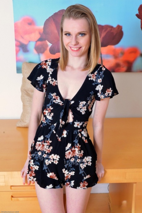 Catarina Petrov erotic pornstar pic