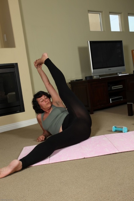 yoga pants feet nice picture