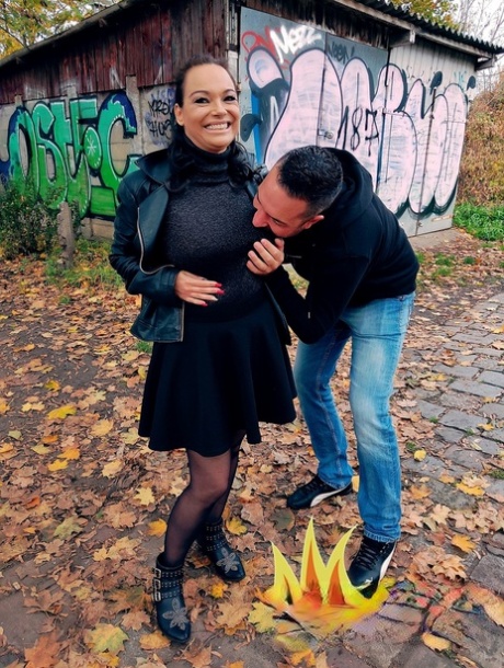 mamina suknja umjetnost xxx slike