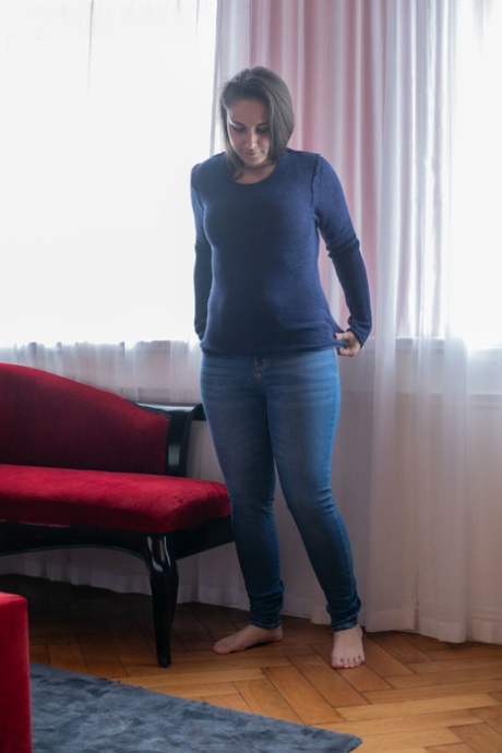 seksi bucmasta vruća gola fotografije