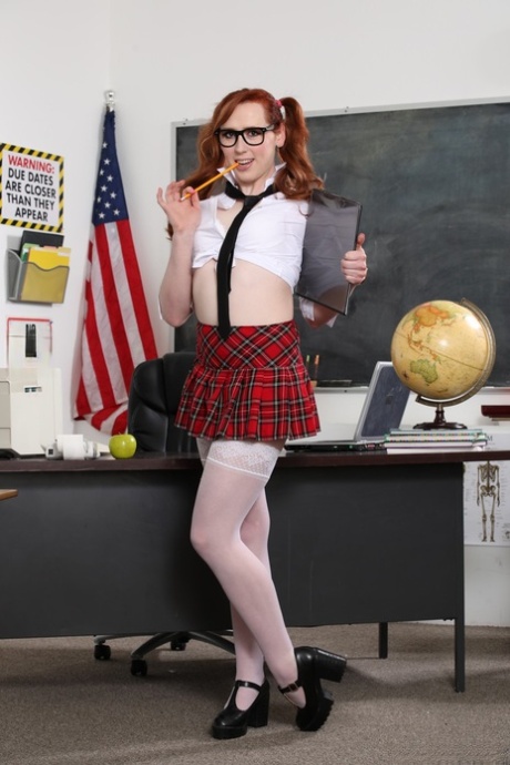 shemale uniform heet lekker galerij