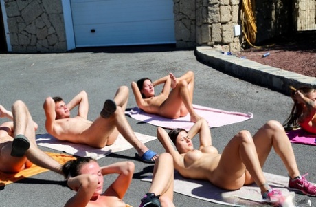 yoga beautiful xxx pics