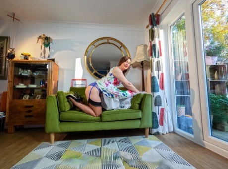 hameen alla sukat porno täydellinen kuva