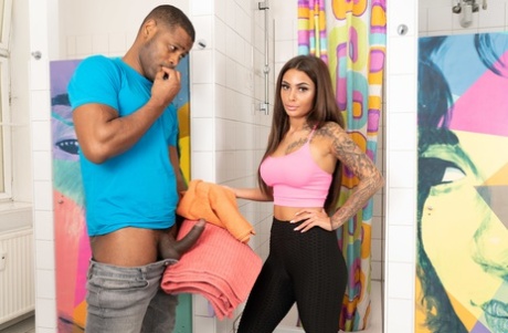 celana yoga latina seni porno foto