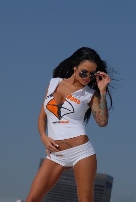 Angelina Valentine sex model pic