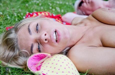 Lolly Gartner hd actress picture
