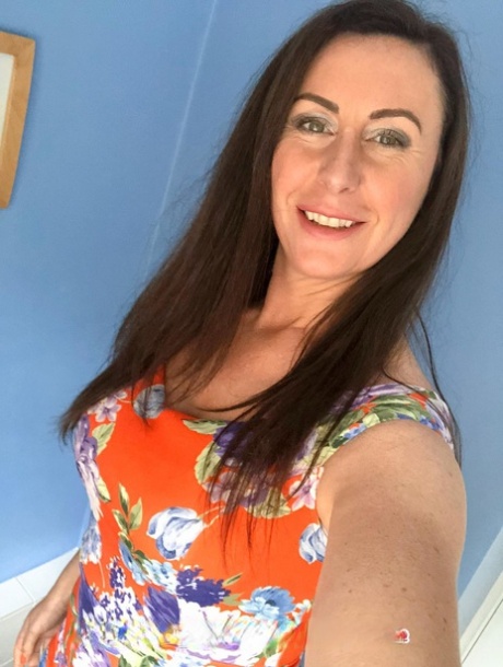 selfie milfke umjetnost gola slika