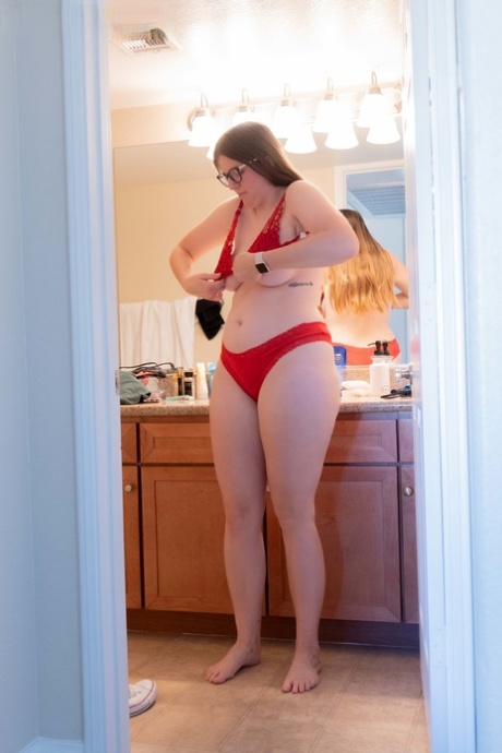 chubby lingerie sexy xxx pictures