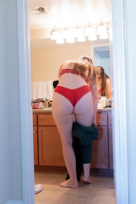 debelušno spodnje perilo seksi xxx slike