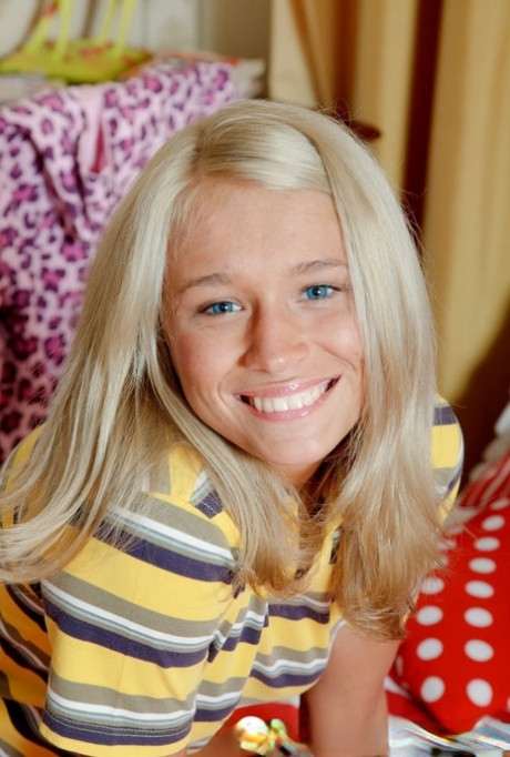 Connie Rose best star picture
