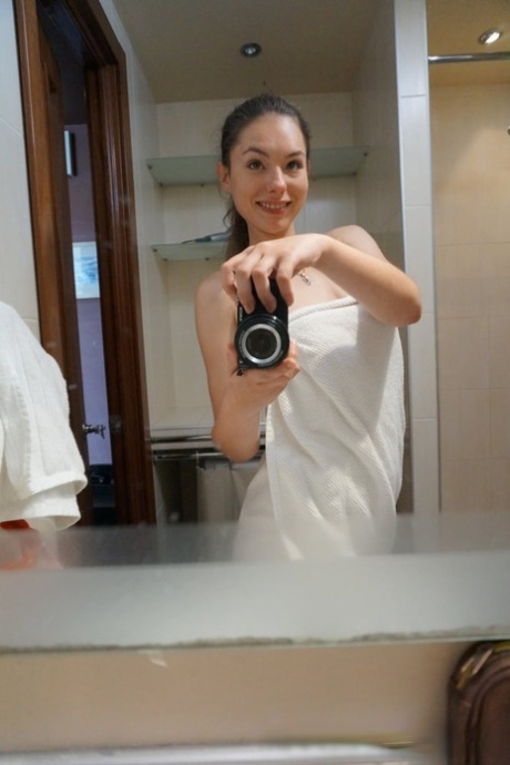selfie med små bryster smuk høj kvalitet pic