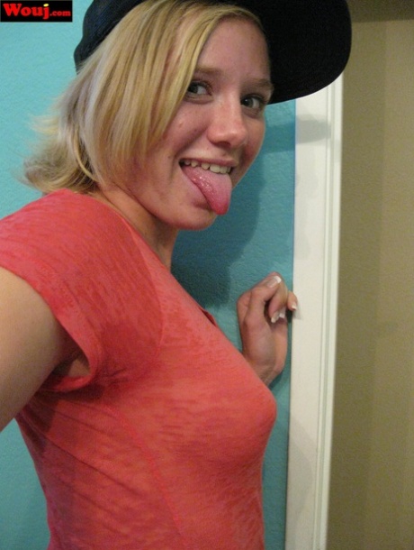 amateur teen selfie hot pics