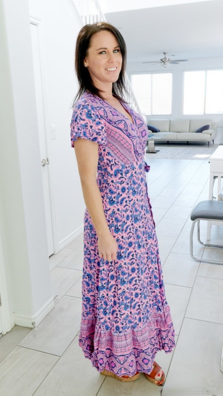 Riley Jacobs high quality actress pic