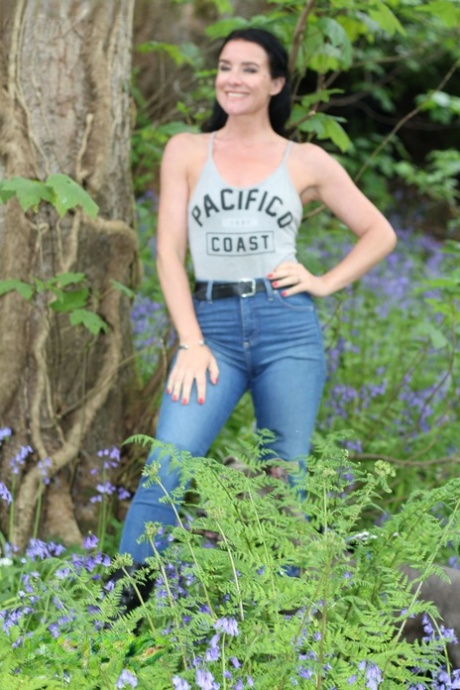 dżinsy milf pornograficzne wysokiej jakości zdjęcia