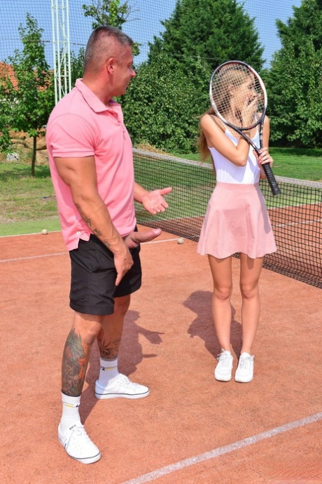 jebanje u suknji umjetnost xxx slike