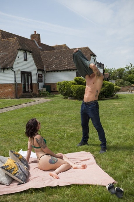 Luke Hardy top actress image
