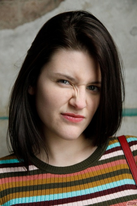 Michele James star free photos