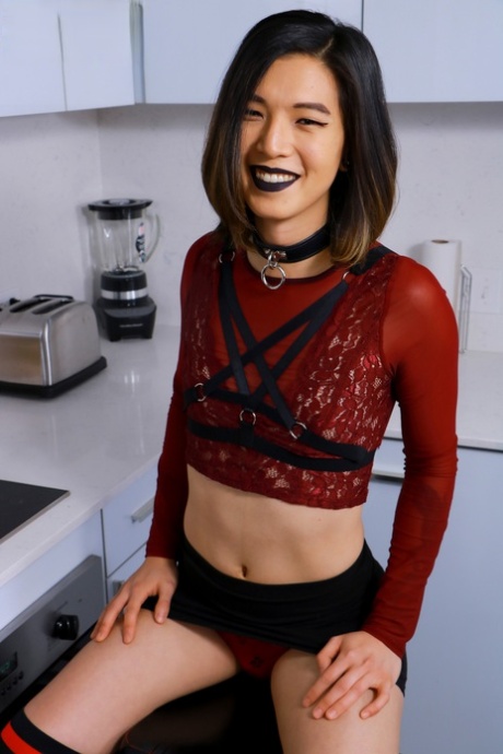 Alex Raven high quality model gallery