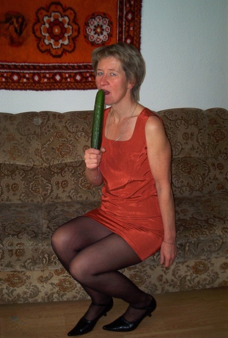 mature dress art xxx images