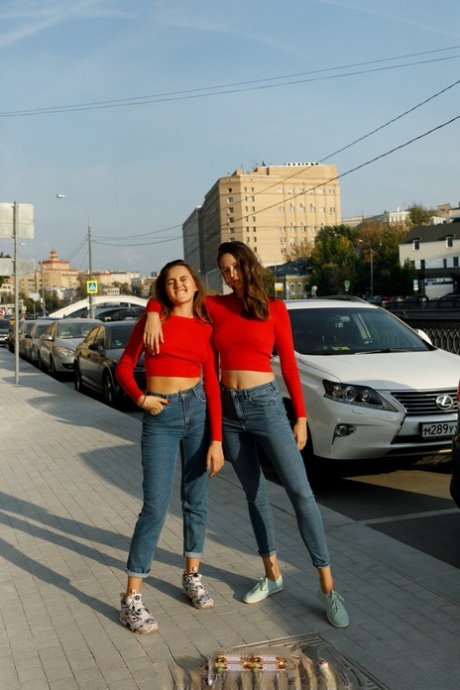 підліткова громадськість гола порнографія фотографії