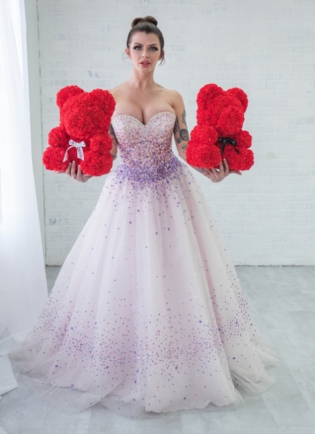 Joslyn James exclusive model galleries